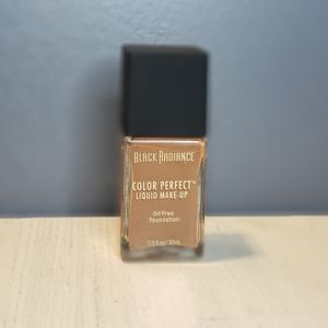 Black radiance liquid foundation
